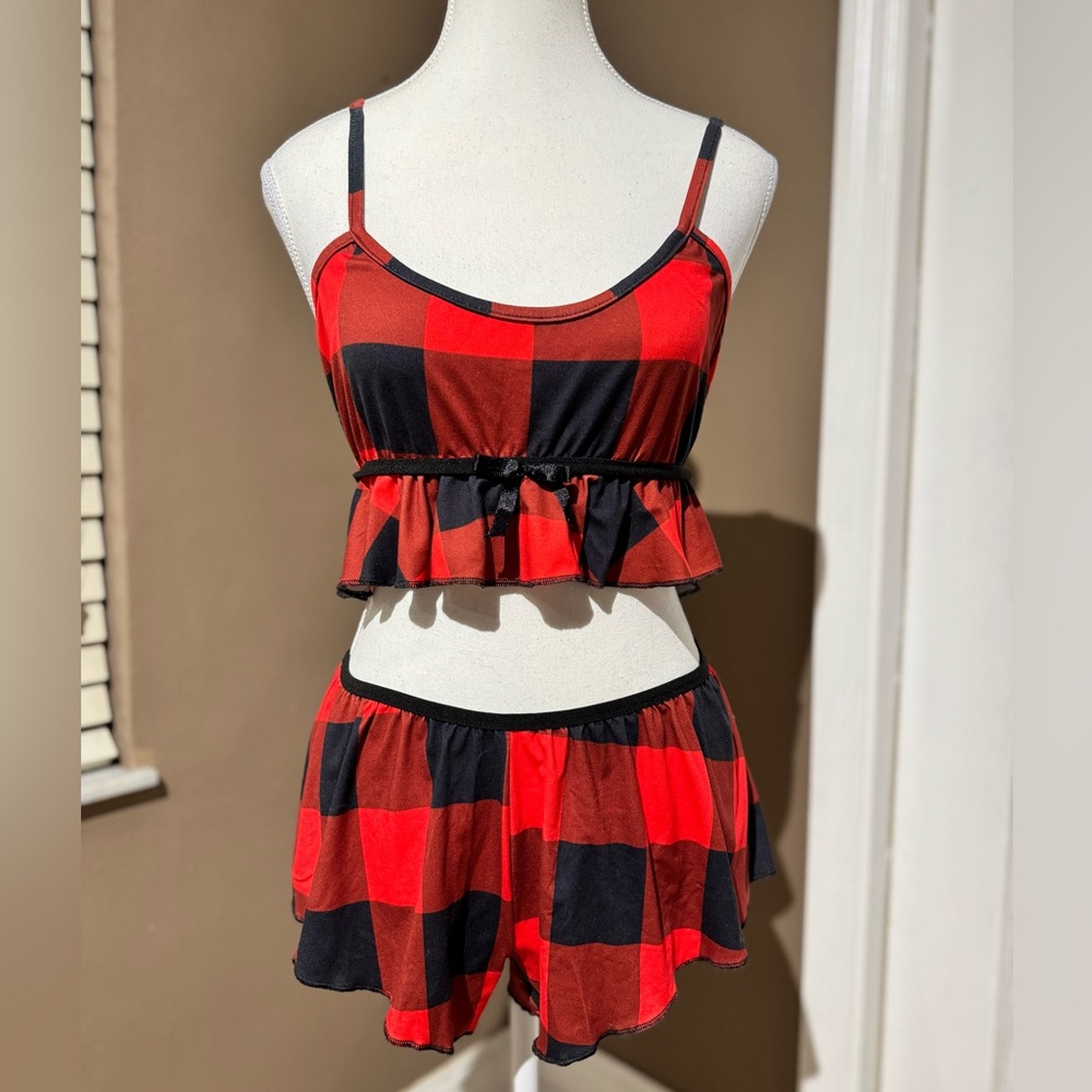 Plaid Red and Black Ruffle Women's Sleepwear Set - Size L
